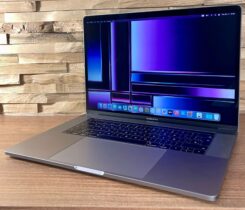 MacBook Pro 15, i9, 2019,32GB,1TB ZARUKA