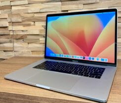 MacBook Pro 15,2017,i7 3,1,512GB SSD