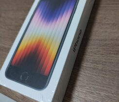 iPhone SE midnight 64Gb