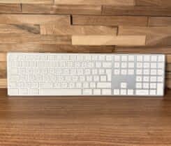 Apple Magic Keyboard s numerickou kláves