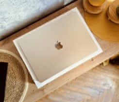 MacBook Air 15'' M2 256gb hvězdně bílý