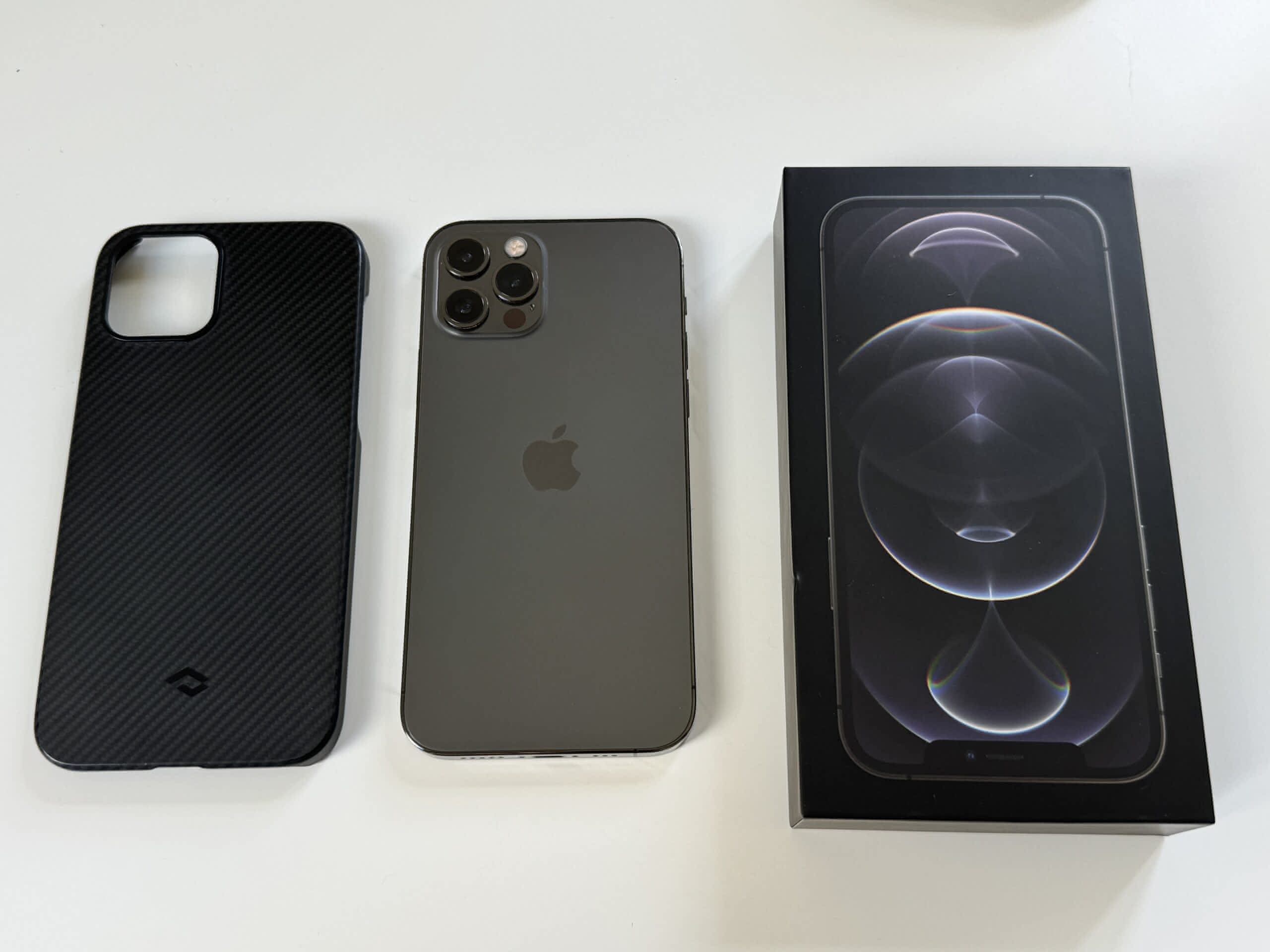 iPhone 12 Pro、グラファイト、128GB - Apple バザール iPhone 12 Pro、グラファイト、128GB - Apple バザール