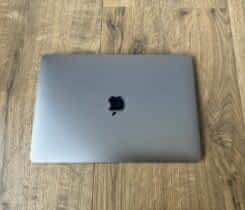 Macbook Pro 13.3 2017, Core i5 2.3, 16GB