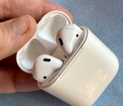 AirPods 2 generace 2022