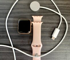 Apple Watch series 6, 40 mm