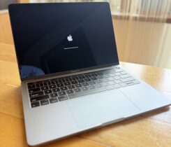 Apple Macbook Pro 13" 2017 Touchbar, i5