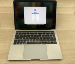 Apple Macbook Pro 2019 13" i5, 512 GB, 1