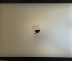 MacBook Pro 13" (2022) M2 24GB/256GB