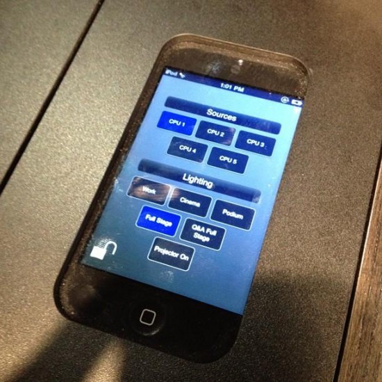 apple townhall touchscreen 550x550