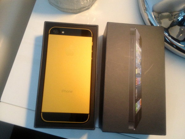 gold iphone 5s box