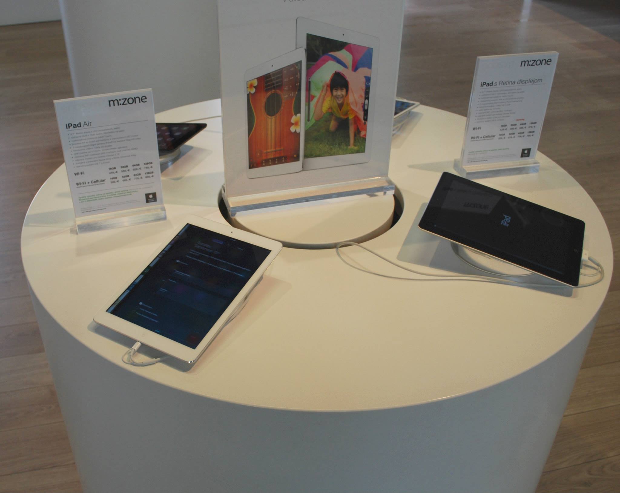 1397384_585199134851238_788383706_o