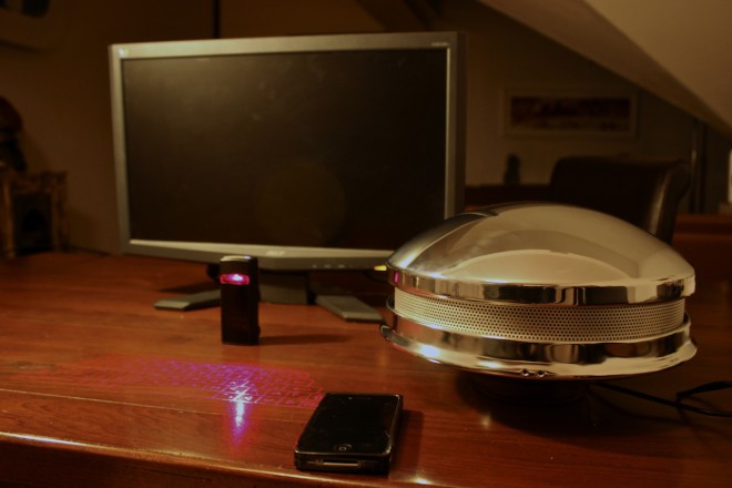 metallic device monitor phone