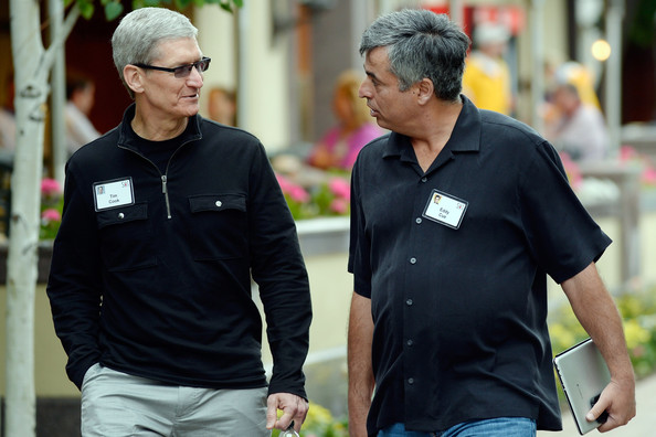 Tim Cook Eddy Cue Sun Valley Conference