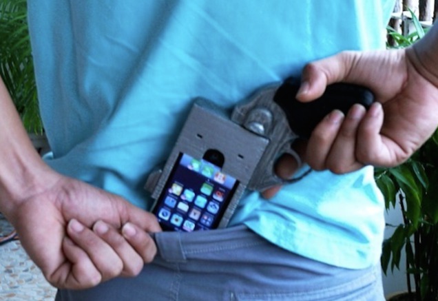 iPhone 5s Revolver Case