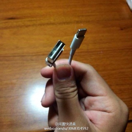 Apple Lightning 2014