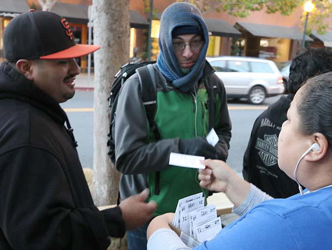Apple Store Reservation Cards