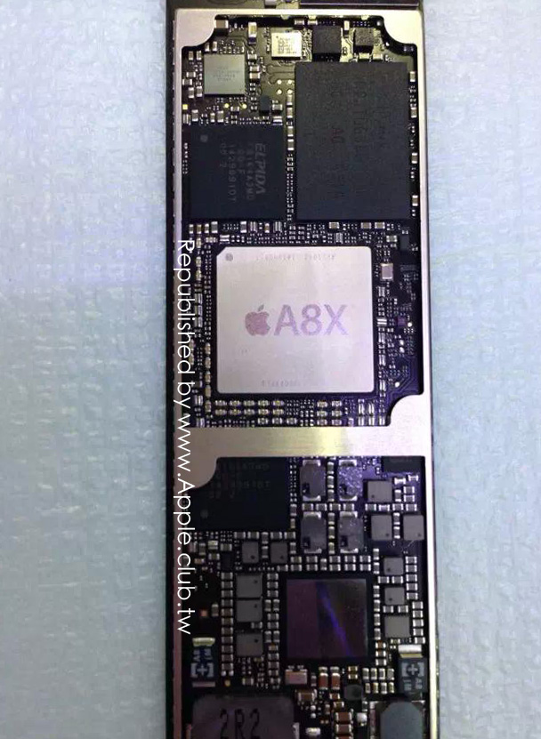 iPad Air 2 Apple A8X board
