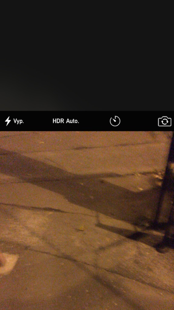 iPhone 6 reachability camera