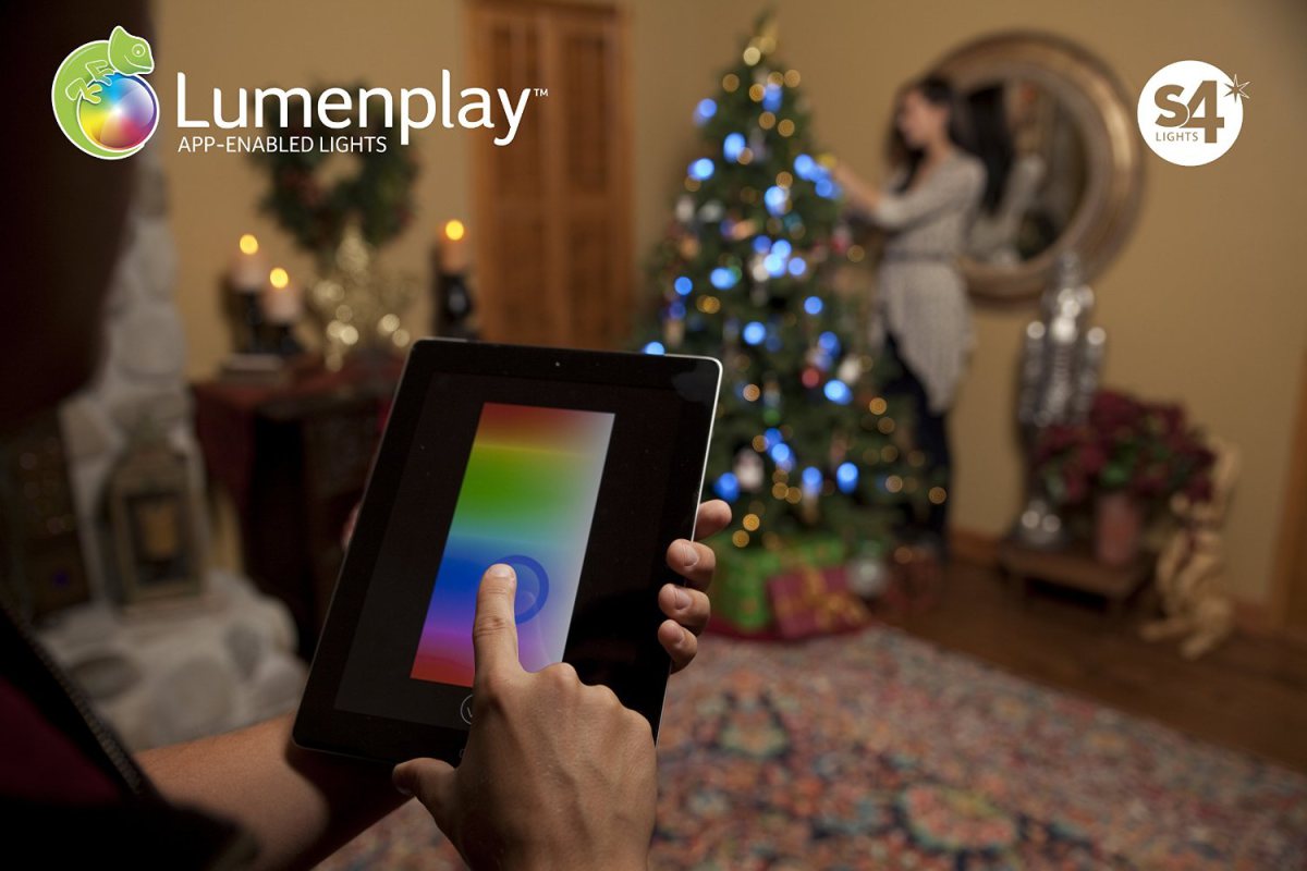 lumenplay-christmas-lights-01