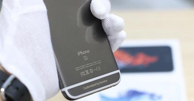 iPhone 6s Black Gold