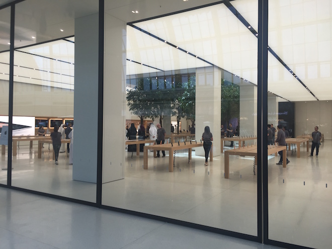 Apple Storej Dubaj 1