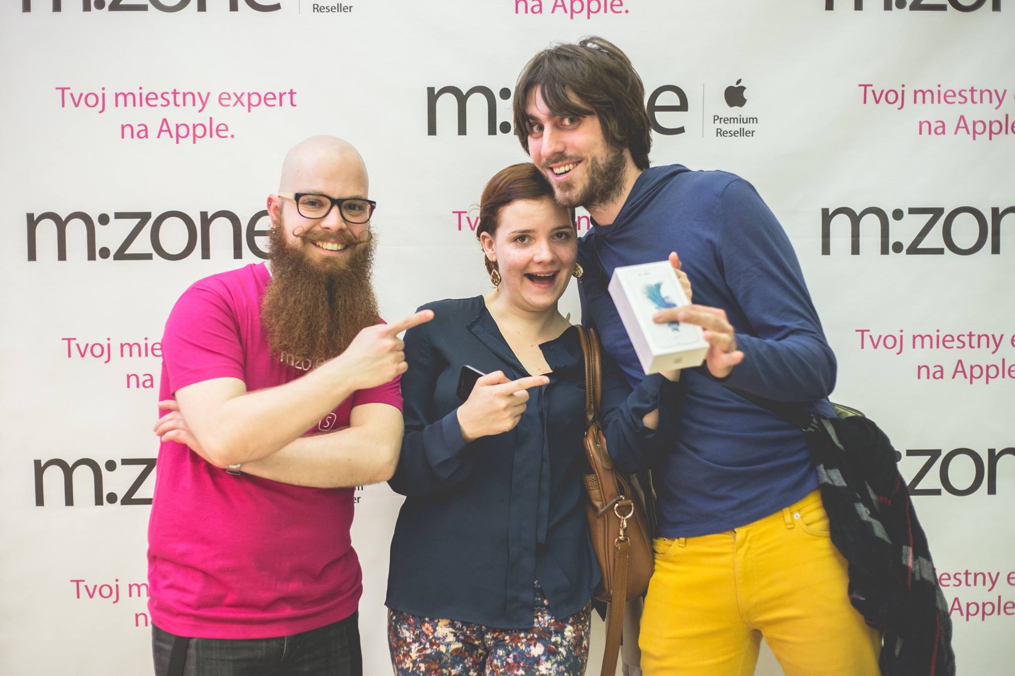 12068745_897176263653522_4452173603301393580_o