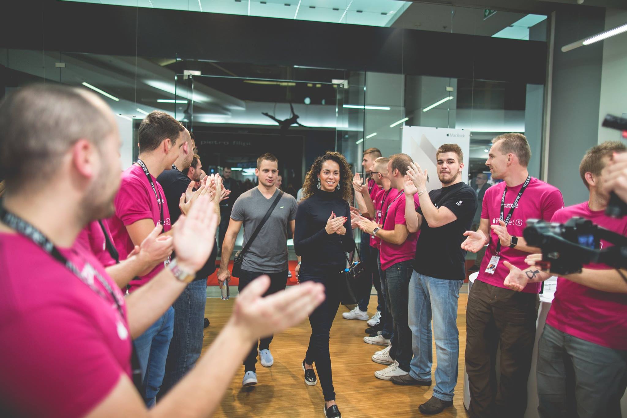 12079941_897175956986886_4787135691653603091_o