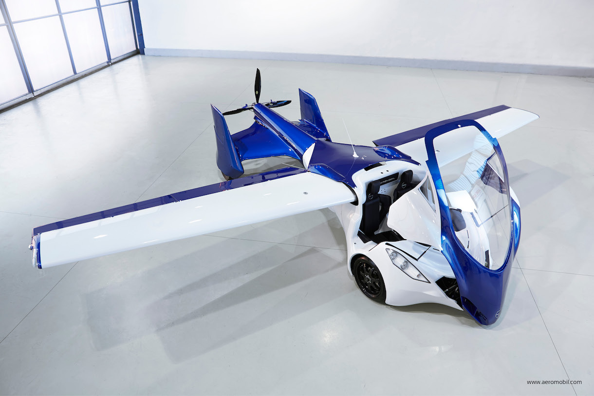 AeroMobil-3-from-above-airplane-configuration-open-cockpit