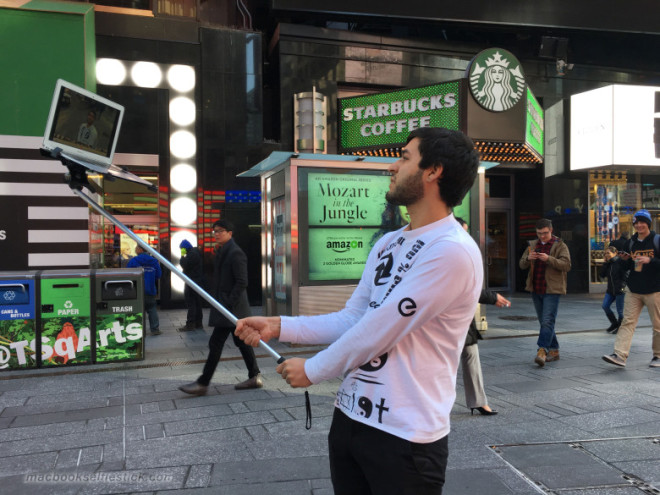 selfie_stick_macbook