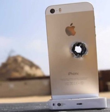 slow-motion-see-what-happens-to-a-gold-iphone-5s-when-you-shoot-it-with-a-sniper-rifle