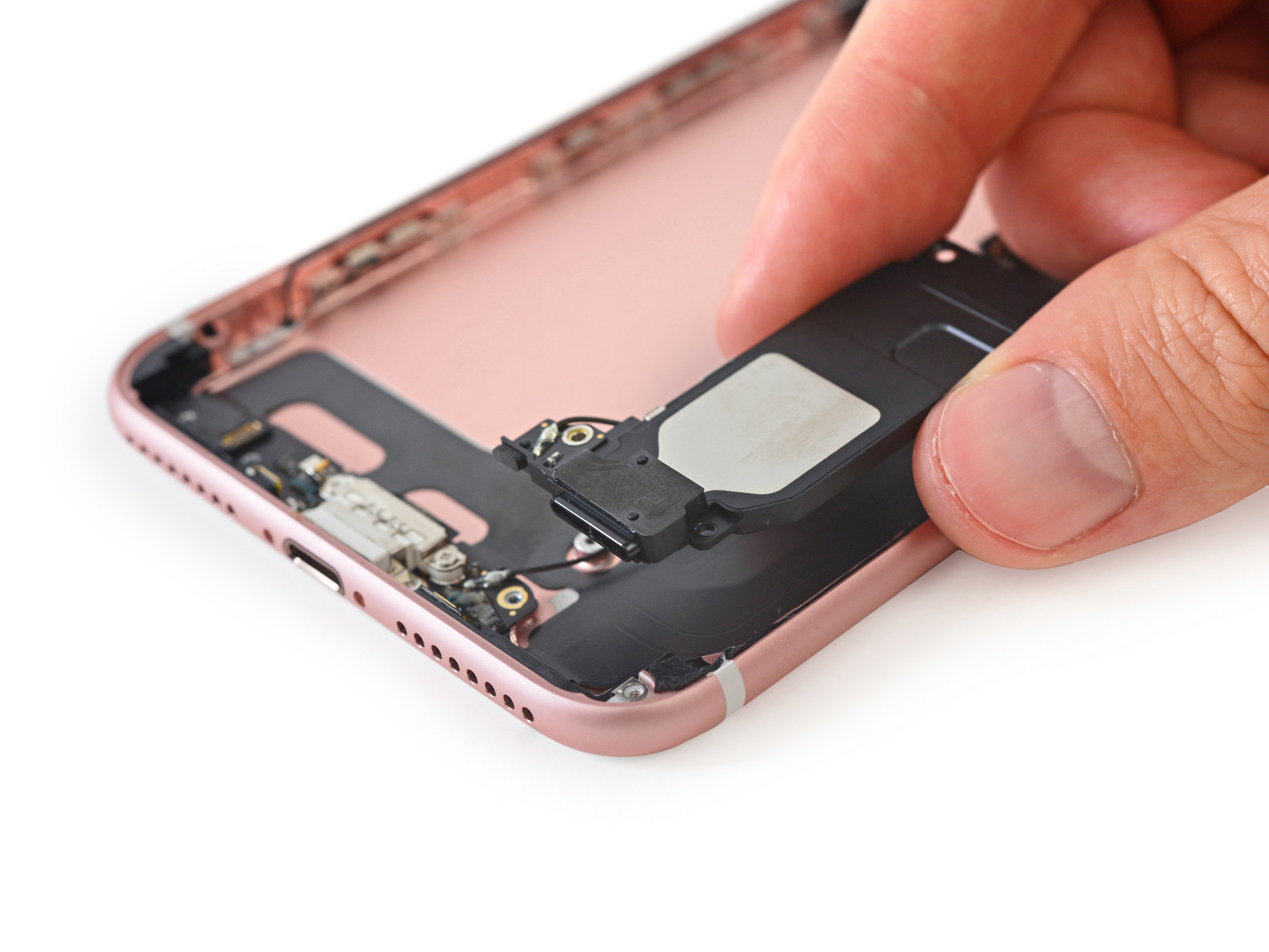 iPhone 7 teardown iPhone 7 teardown