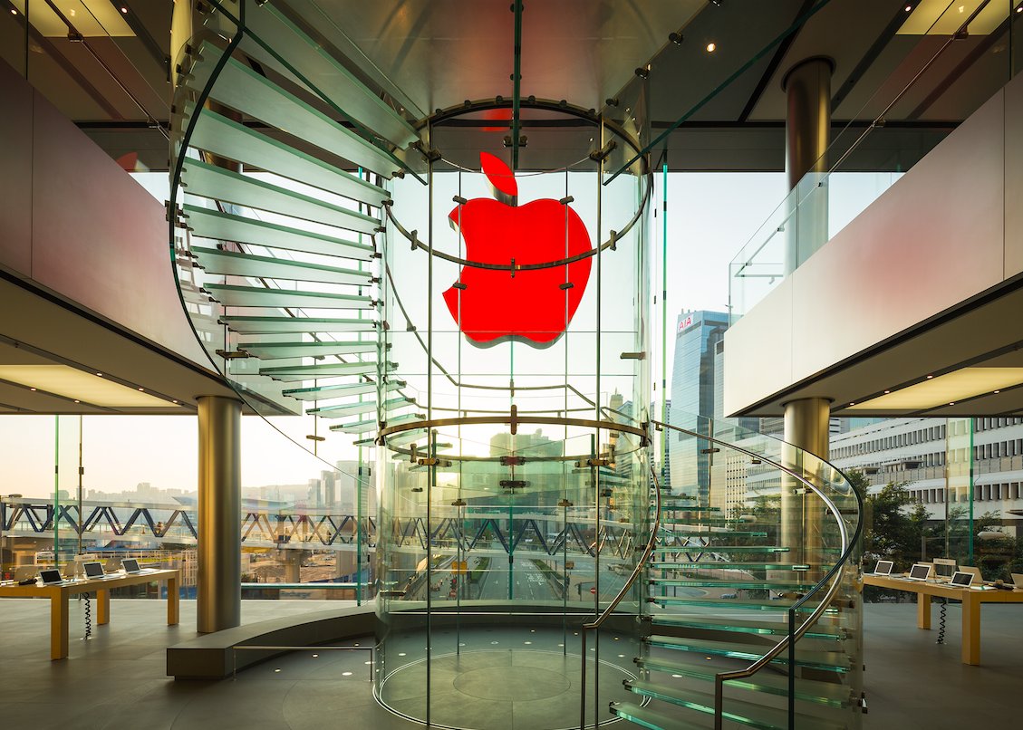 red-apple-store-1 red-apple-store-1