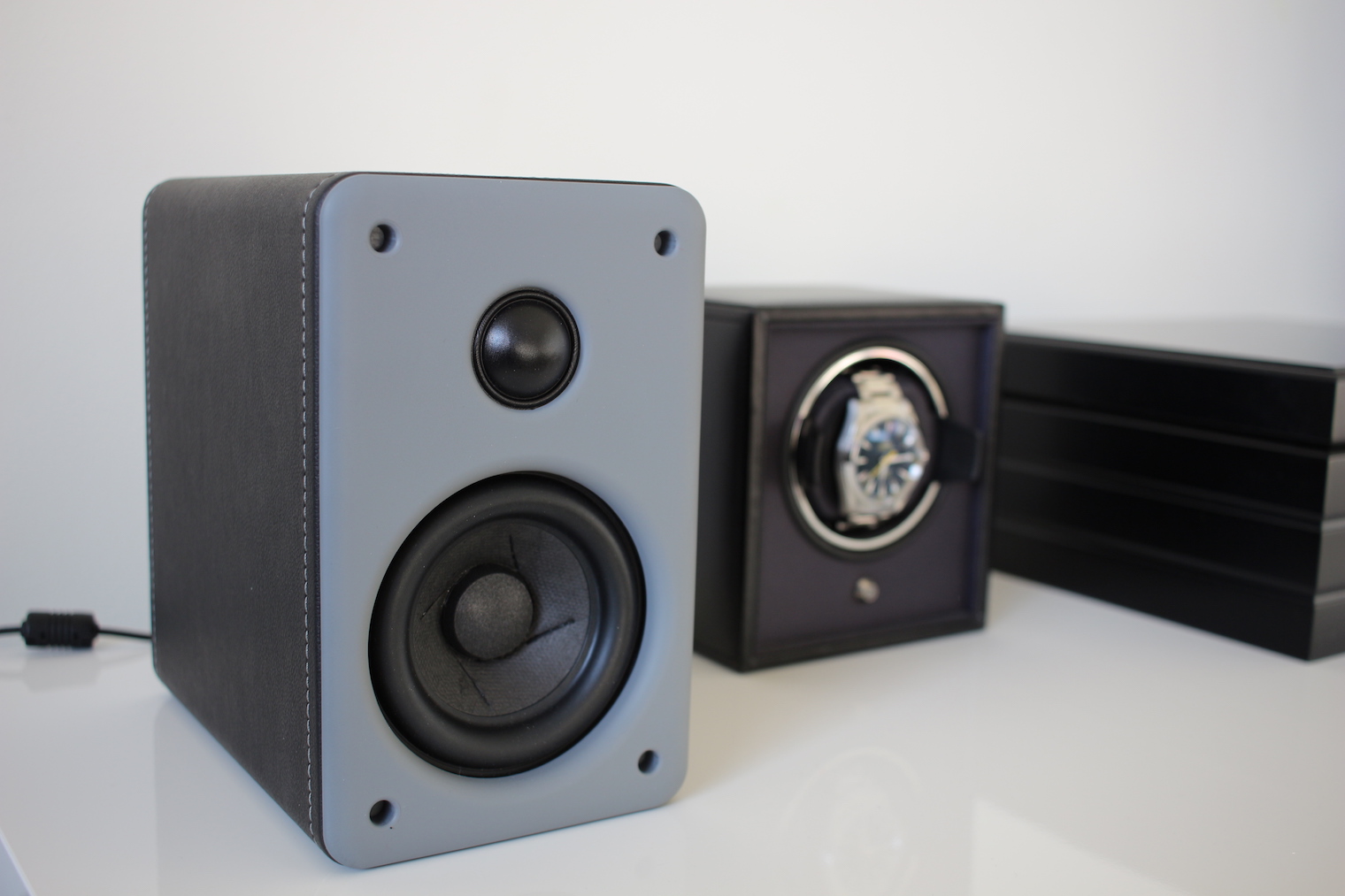 front view speaker watch