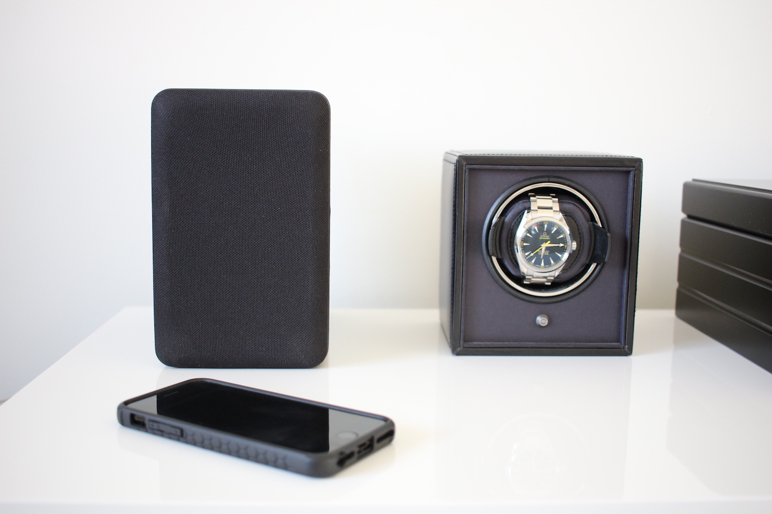 speaker watch phone display