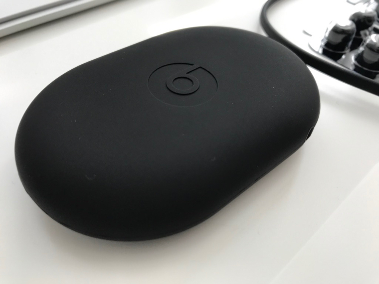 beats headphones case