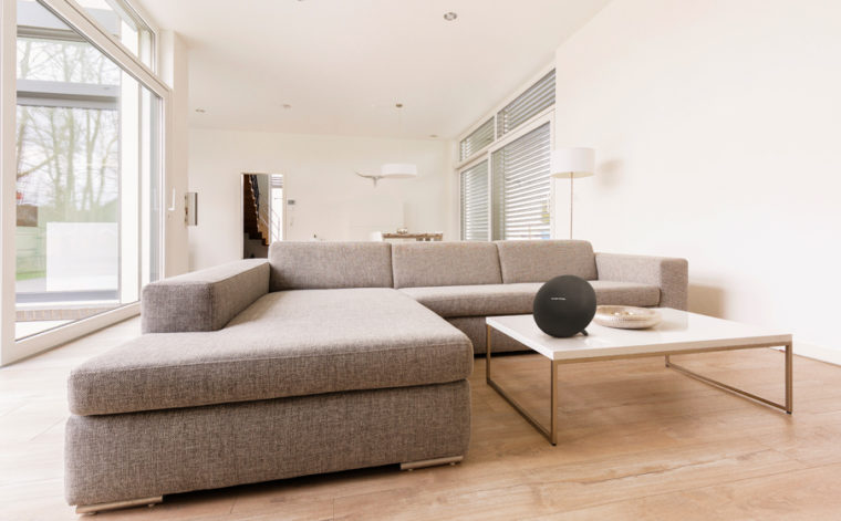 HK Onyx Studio 3 Lifestyle2