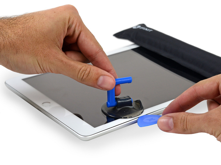 New iPad teardown 7 New iPad teardown 7