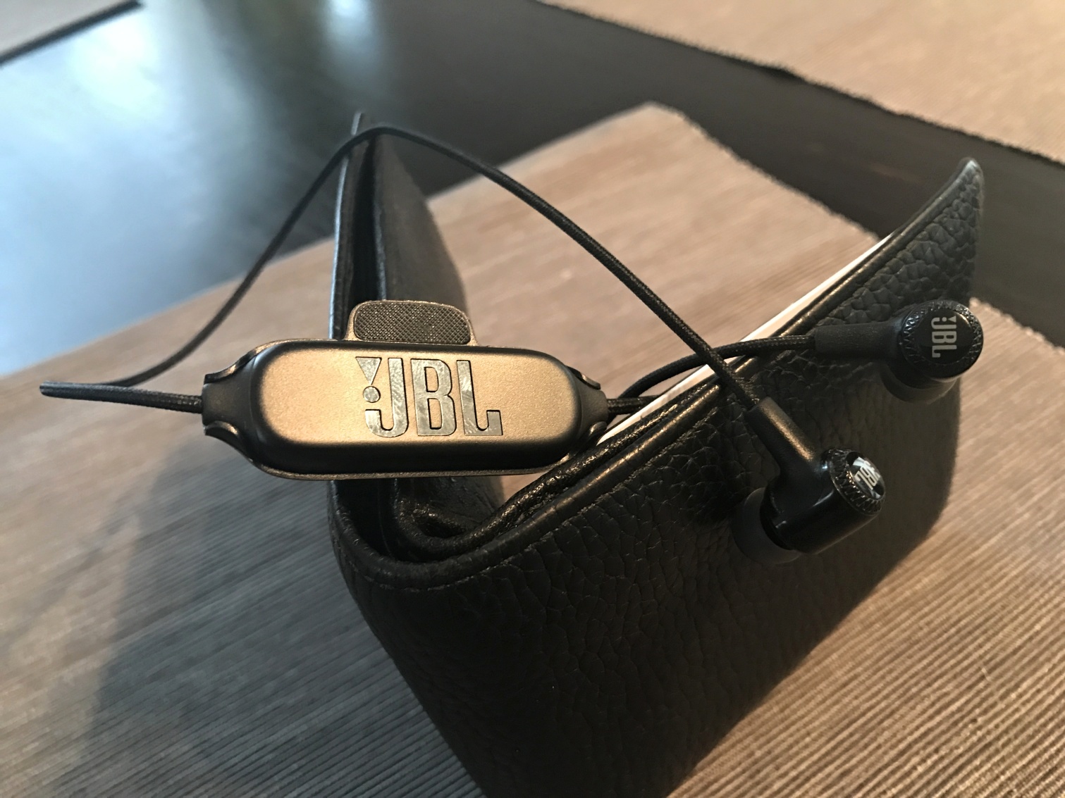 jbl earphones on case