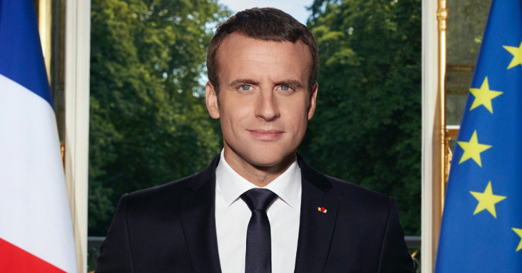 emannuel-macron-fb