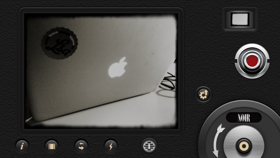 apple laptop vintage effect