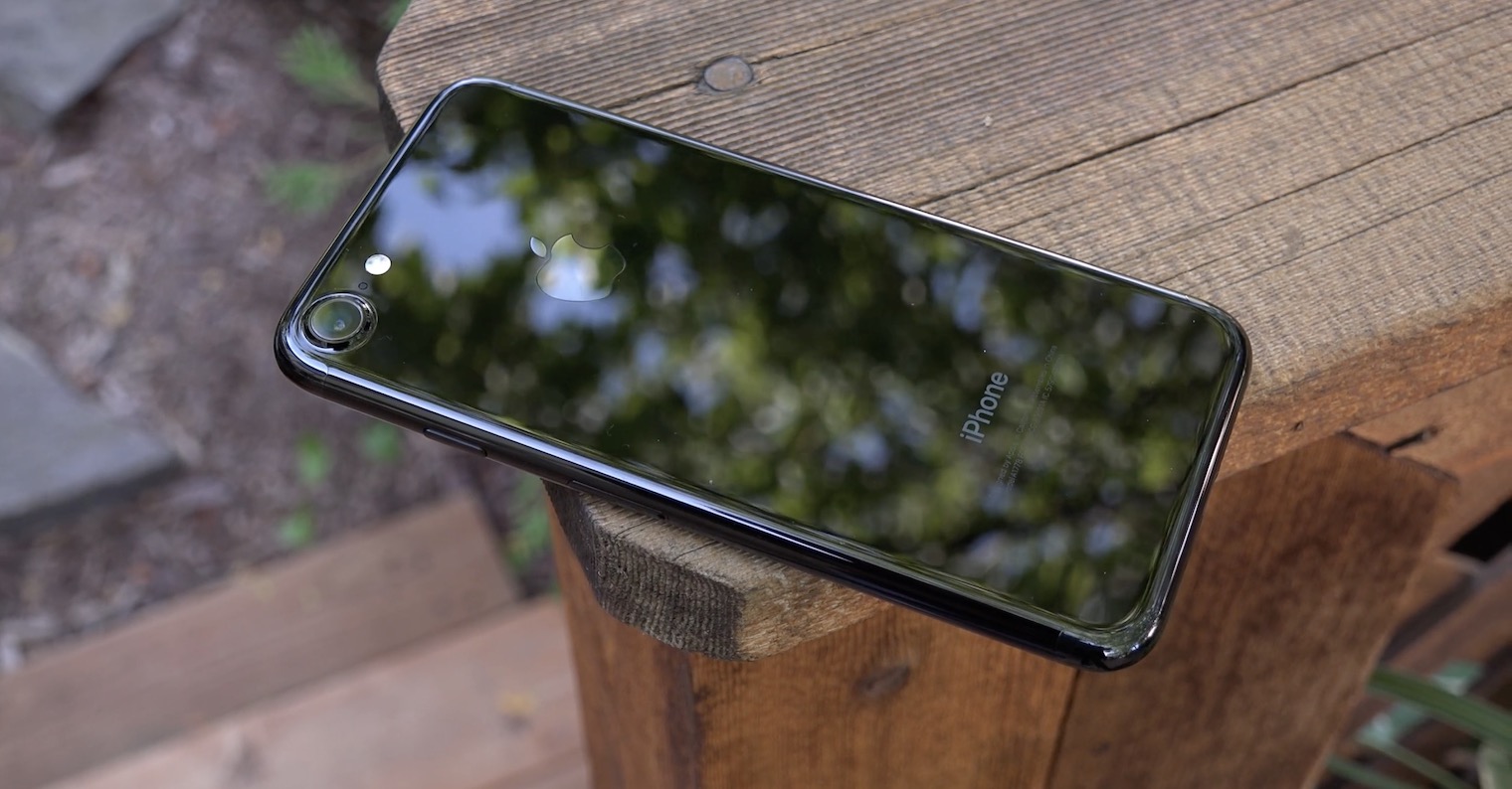 iPhone 7 Jet Black FB iphone 7