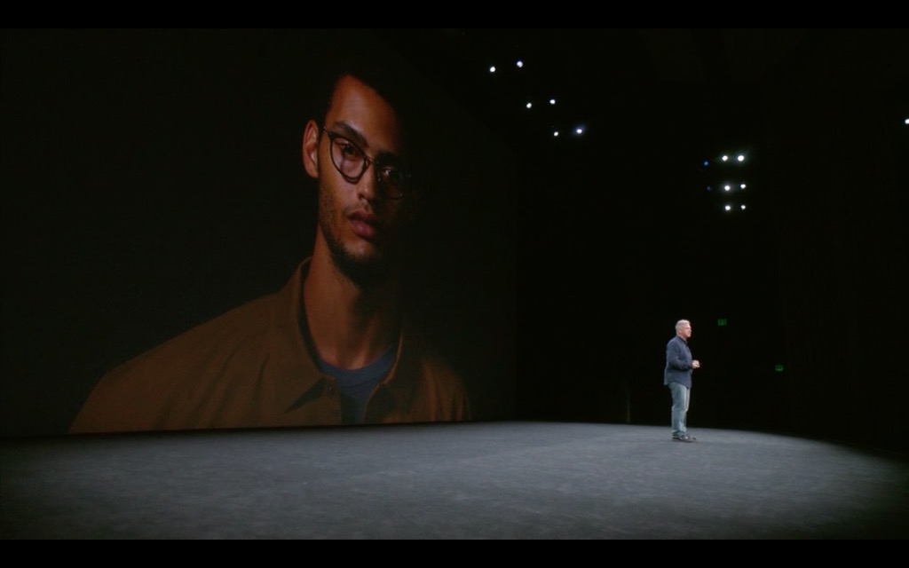 portrait with glasses presentation