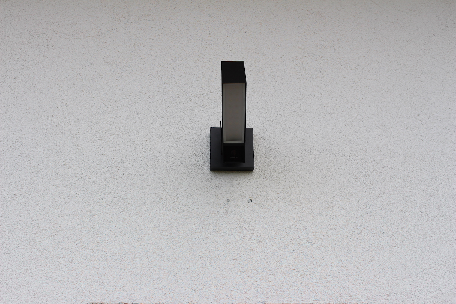 modern wall light fixture