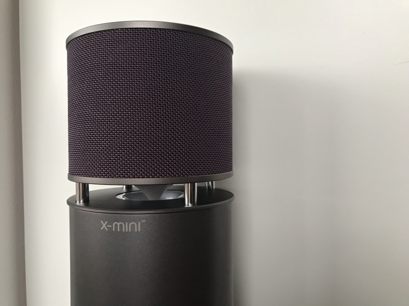 x mini speaker front