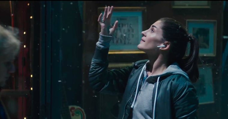 apple vanocni reklama fb