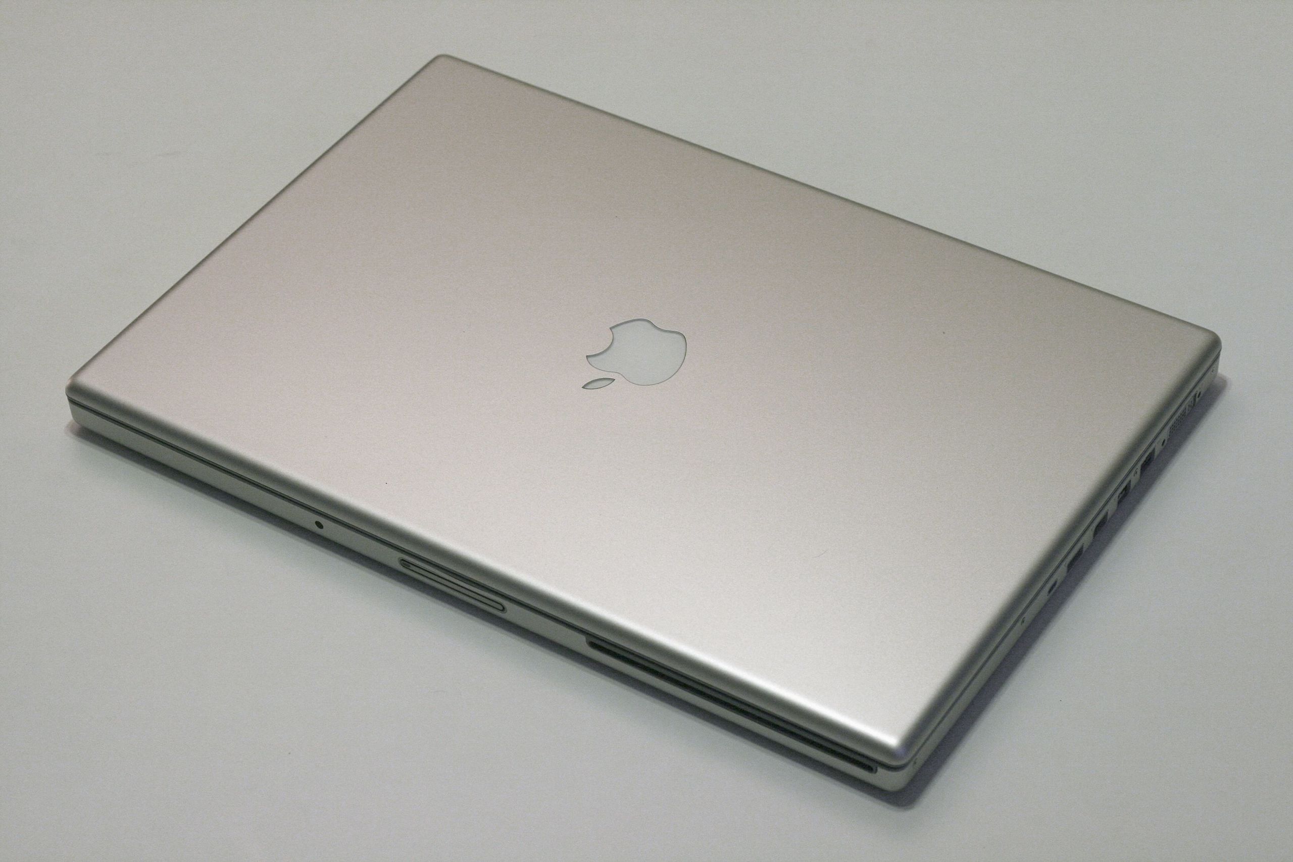 MacBook Pro MacBook Pro