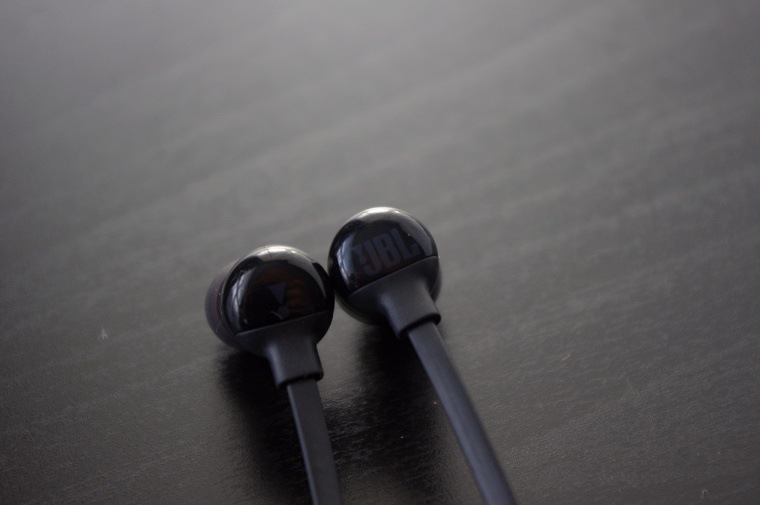 jbl earbuds closeup