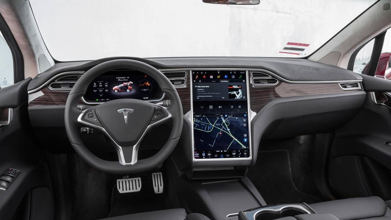 tesla car interior dashboard