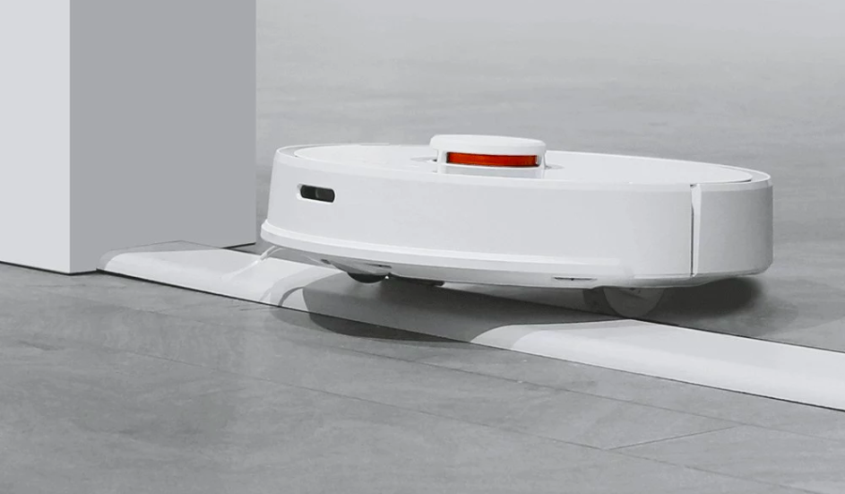 robot vacuum climbing step