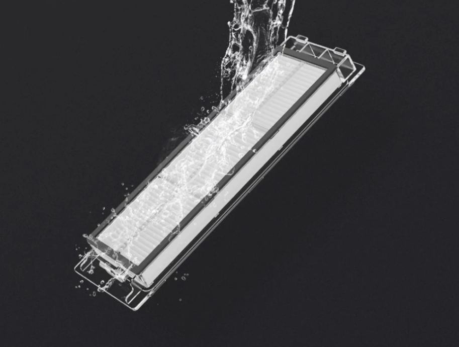 water splashing on filter